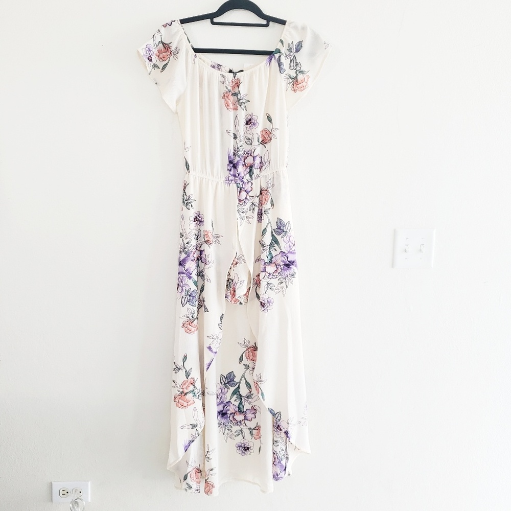 NWT Floral Ivory Romper Dress Size Small